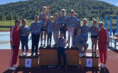 Naši školarci mlađe školske dobi pobjednici su Gorskoga kotara u atletici!
